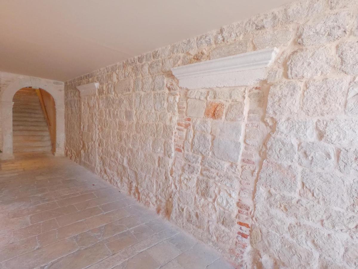 Historic Piazza House&Romantic Hidden Garden Hvar Town Esterno foto